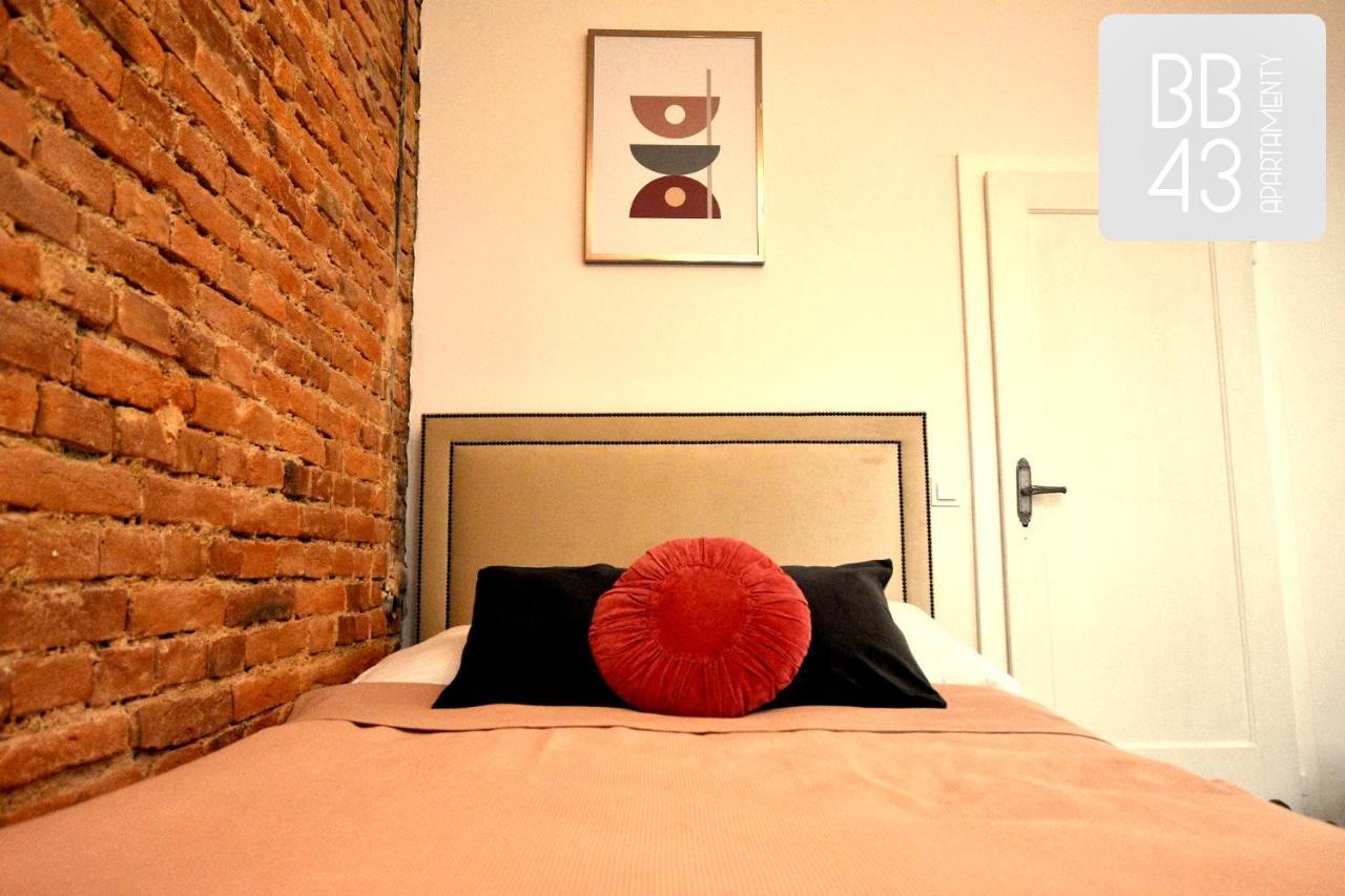 Apartamenty Bb43 Bielsko-Biala Exterior photo